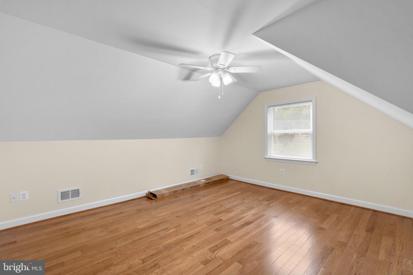 26900 Overlook St Property Photo 21