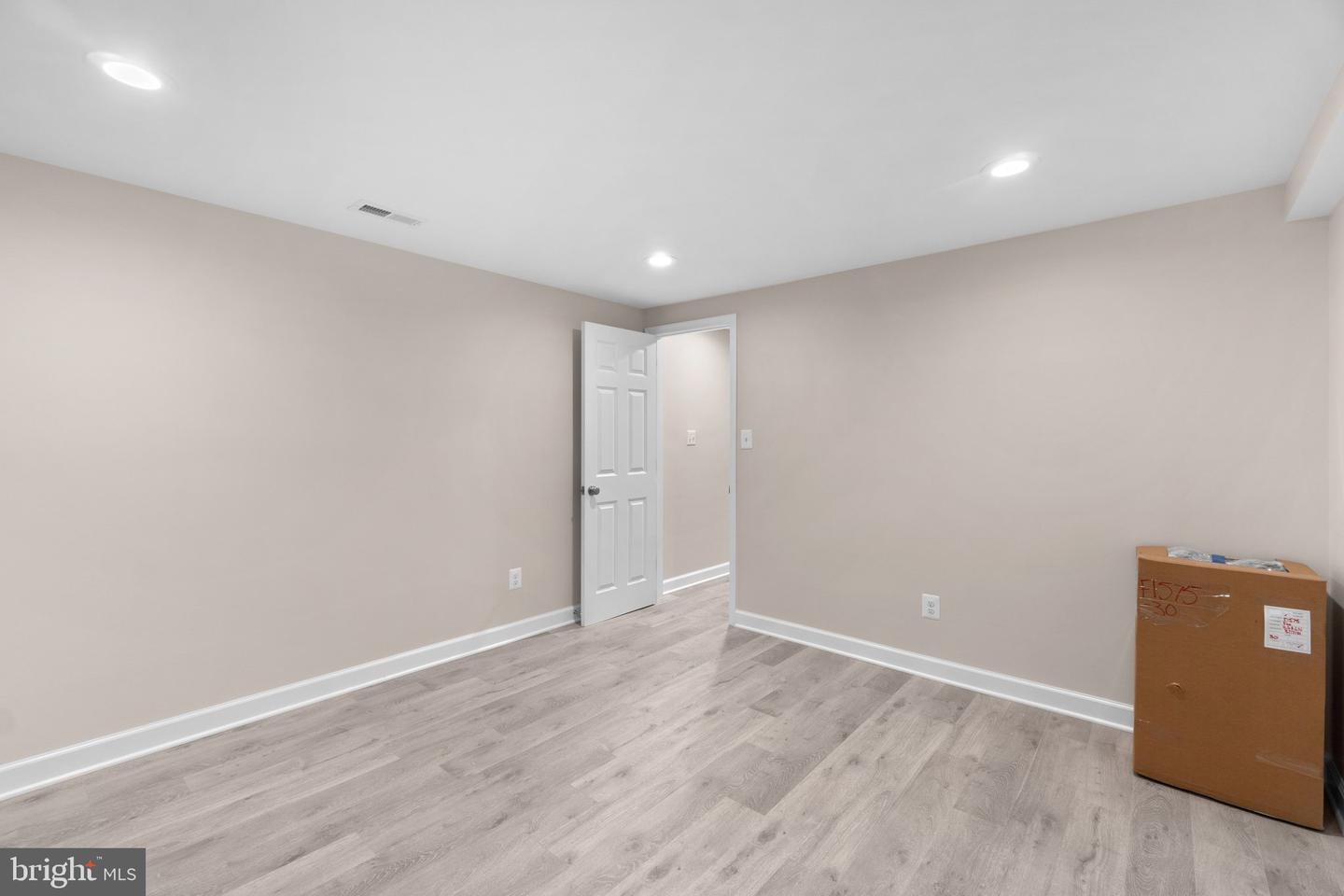 26900 Overlook St Property Photo 32