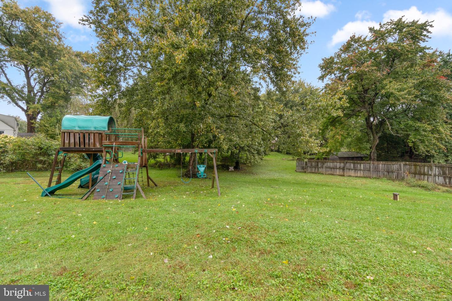 26900 Overlook St Property Photo 38