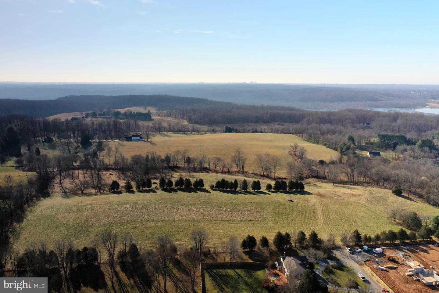 15220 River Rd Property Photo 11