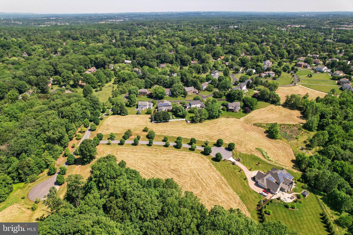 12905 Quail Run Ct Property Photo 8