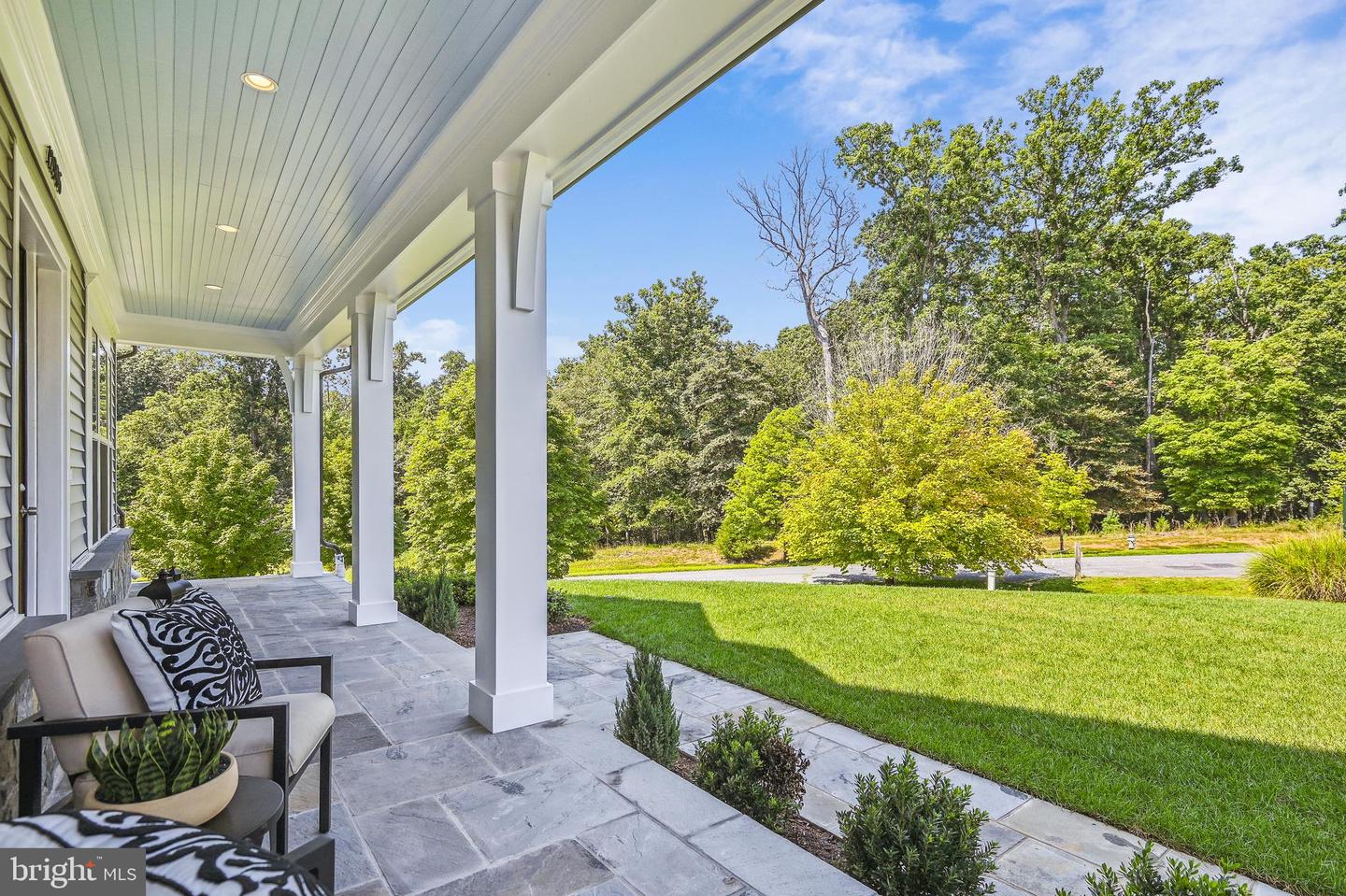 12905 Quail Run Ct Property Photo 32