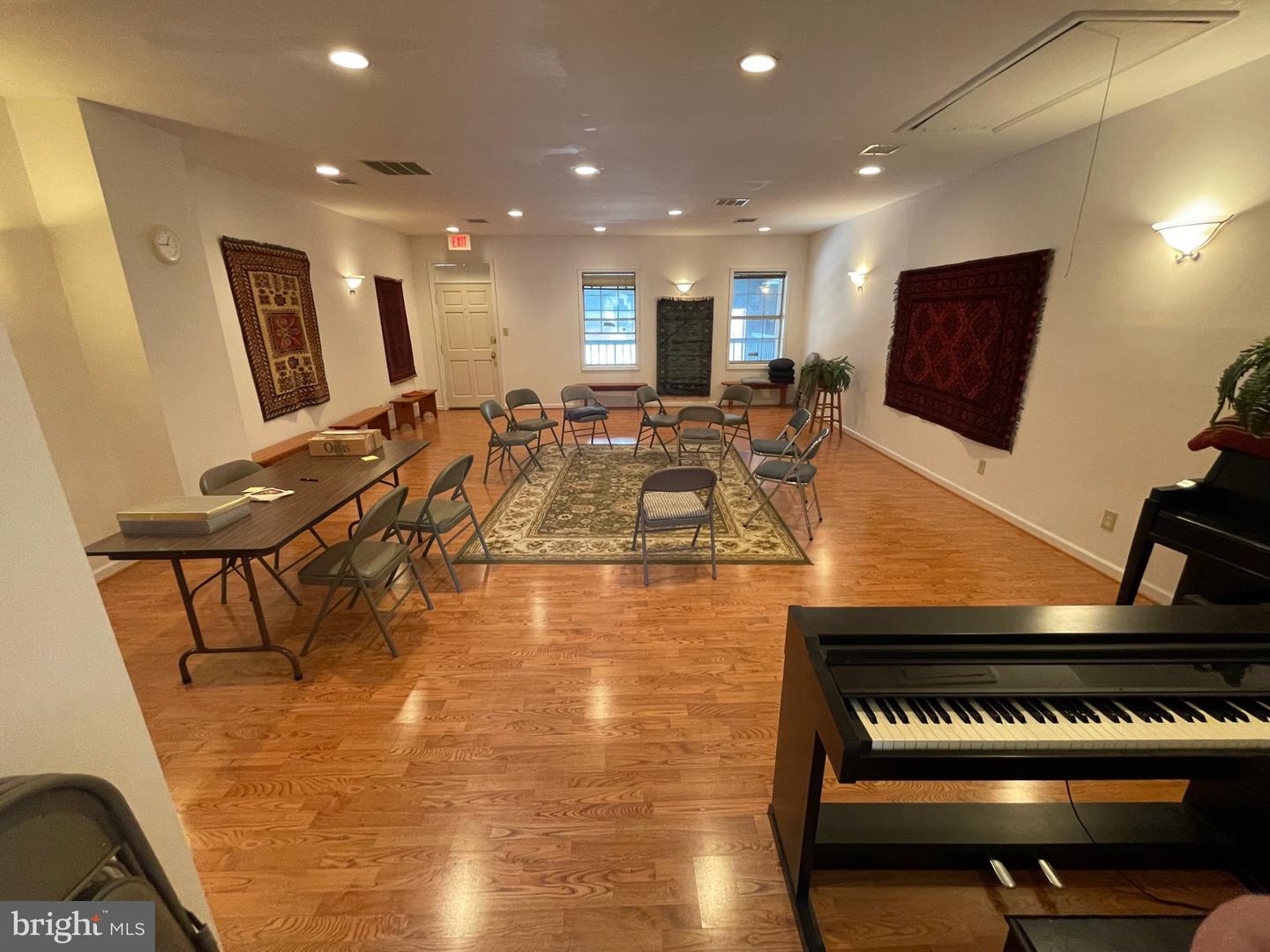 8607 2nd Ave #502-a Property Photo 3
