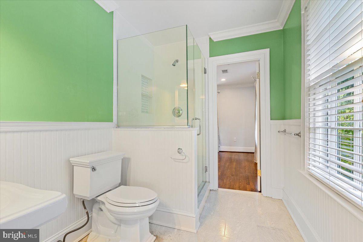 31 Quincy St Property Photo 32