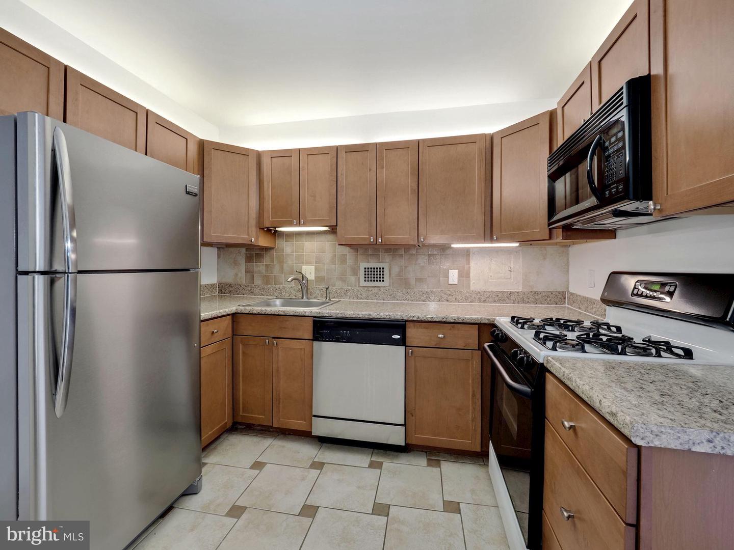 5500 Friendship Blvd #1217n Property Photo 5