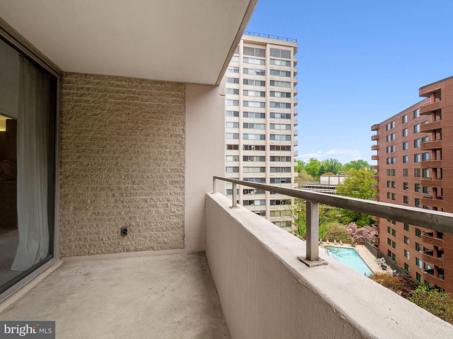 5500 Friendship Blvd #1217n Property Photo 13