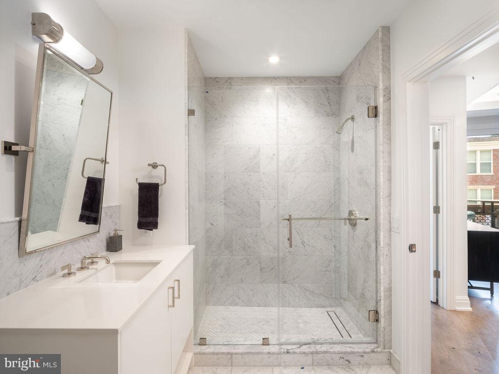 8551 Connecticut Ave #412 Property Photo 31
