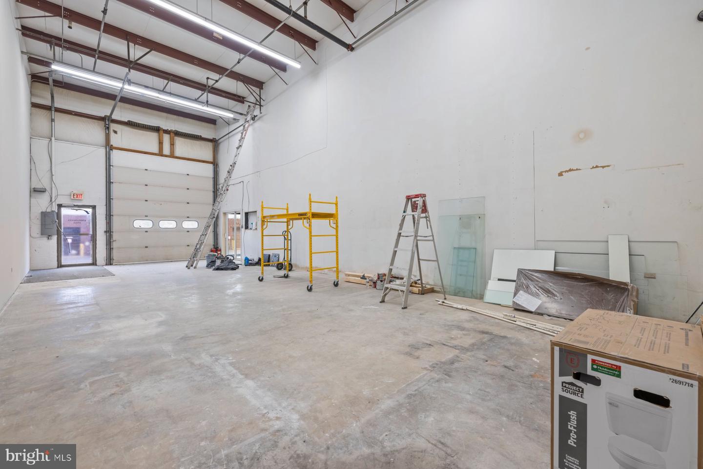 7881 Beechcraft Ave #g Property Photo 18