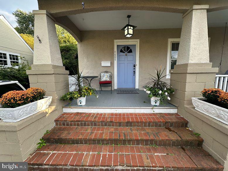 4608 West Virginia Ave Property Photo 2