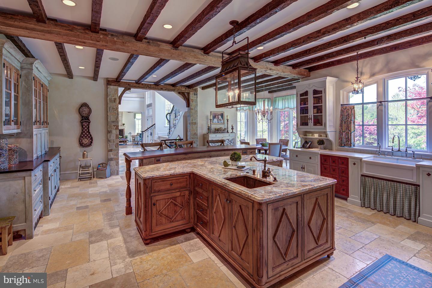 10408 Stapleford Hall Dr Property Photo 16
