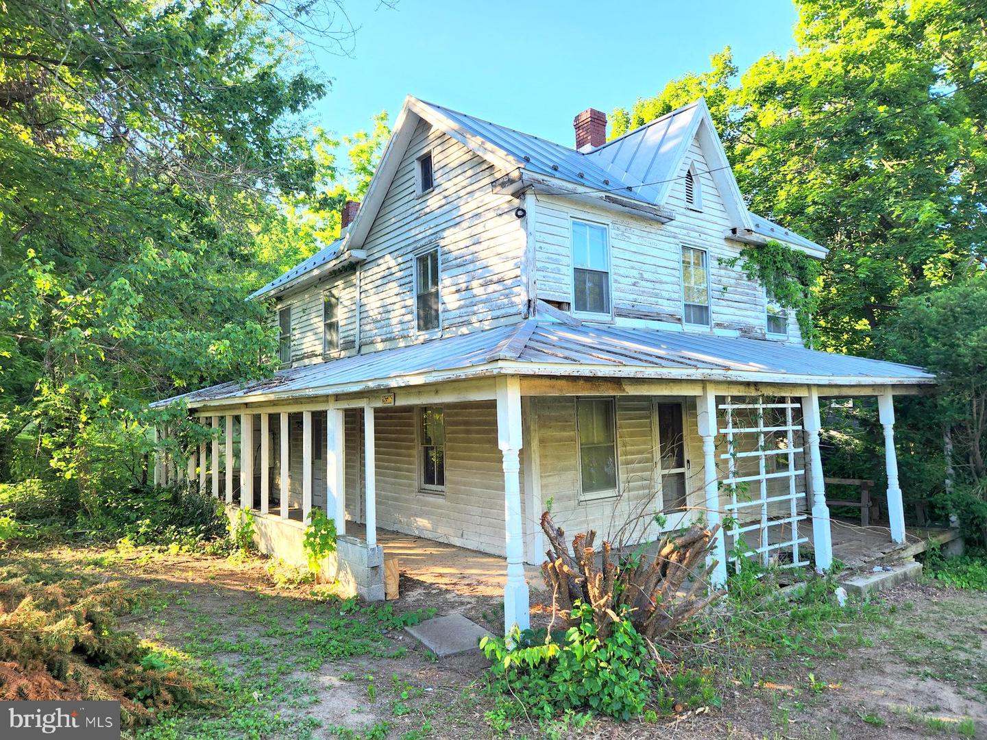 26506 Clarksburg Rd Property Photo 4