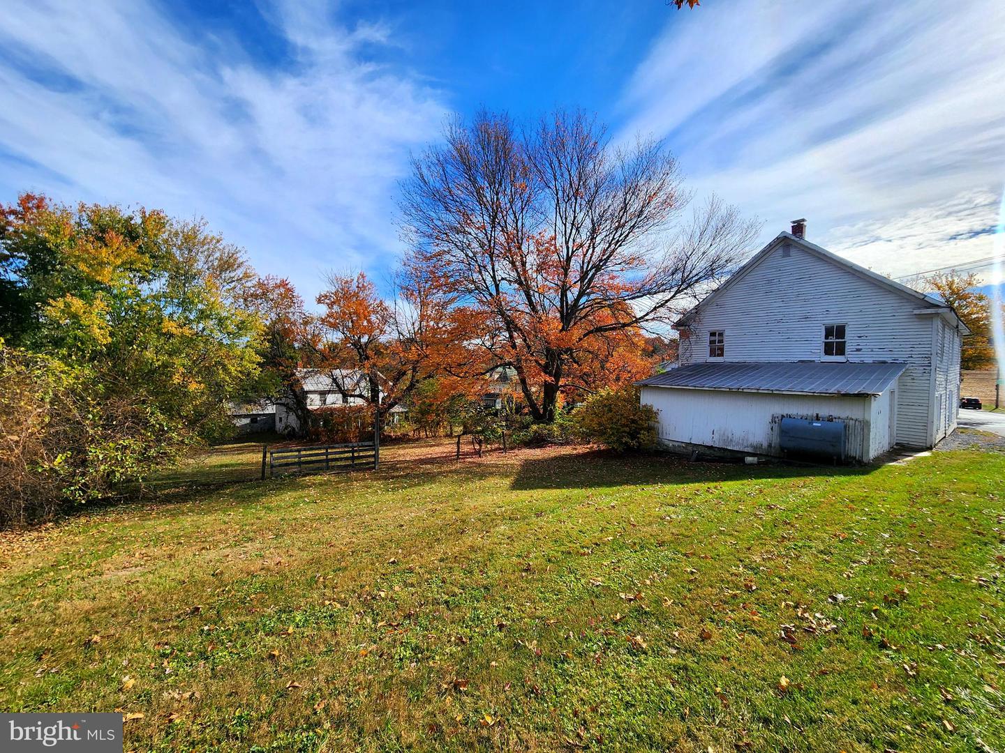 26506 Clarksburg Rd Property Photo 8