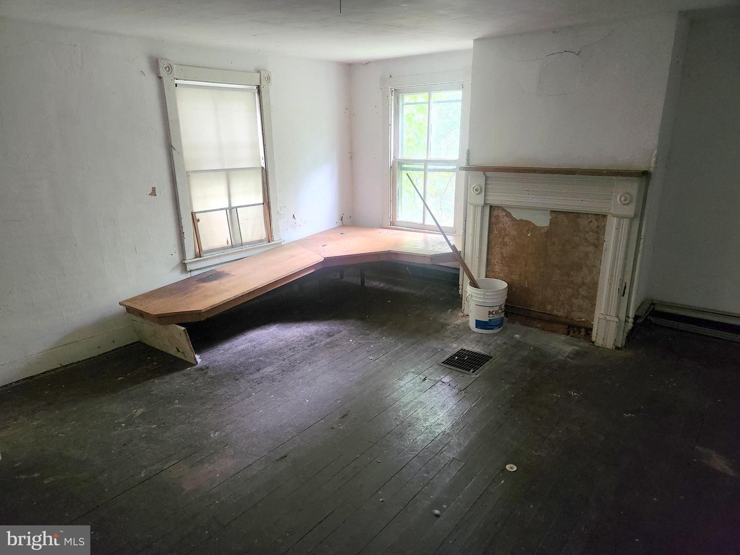 26506 Clarksburg Rd Property Photo 31