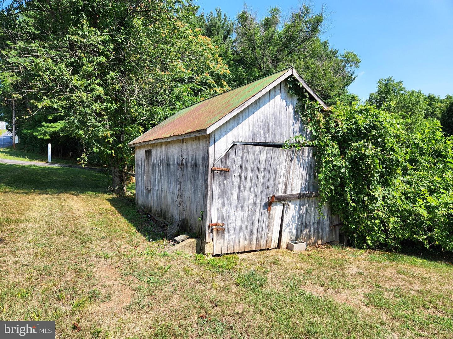26506 Clarksburg Rd Property Photo 33