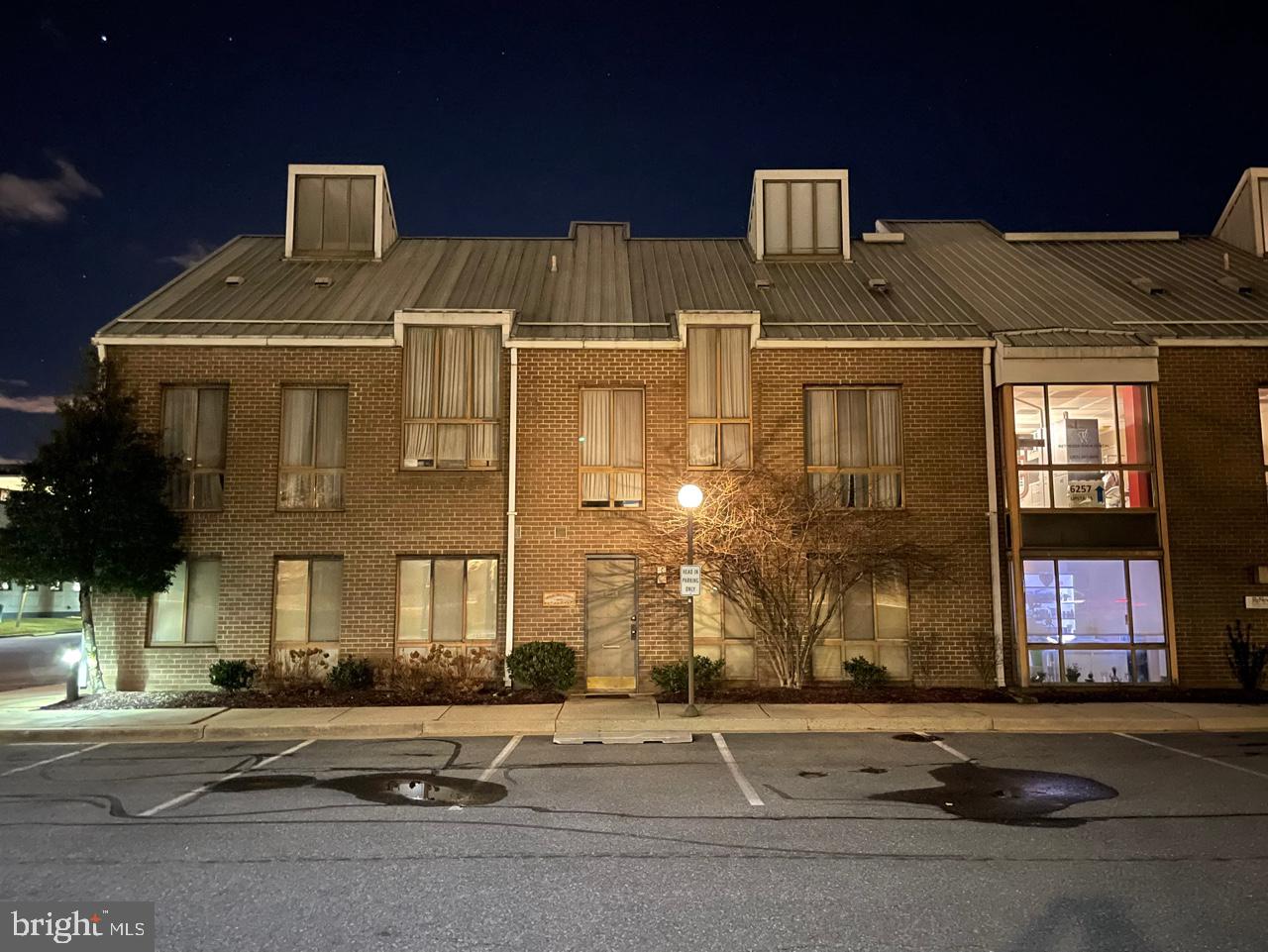 6261 Executive Blvd #14-c Property Photo 1