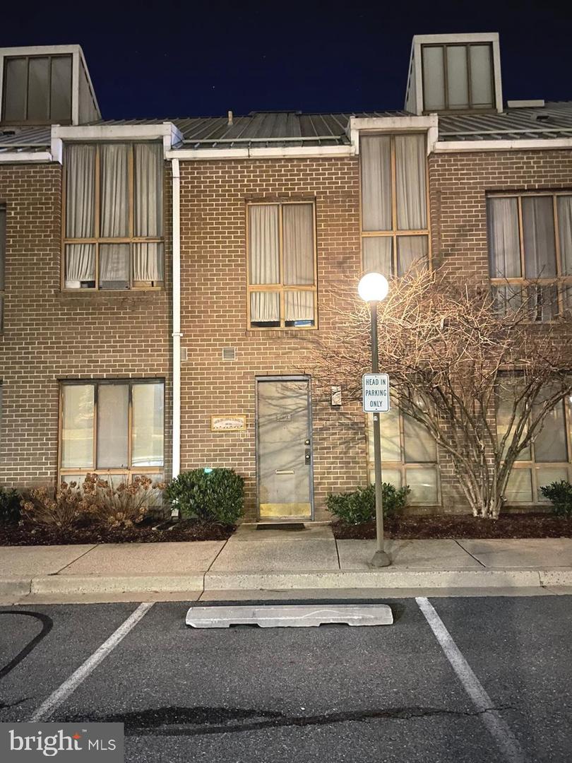 6261 Executive Blvd #14-c Property Photo 2