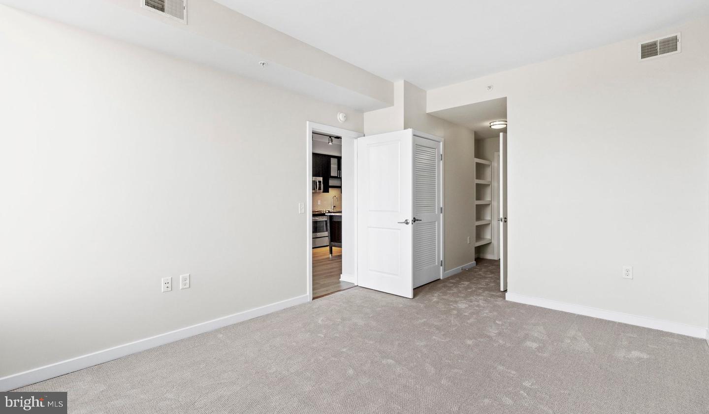 8300 Wisconsin Ave #3b-649 Property Photo 61