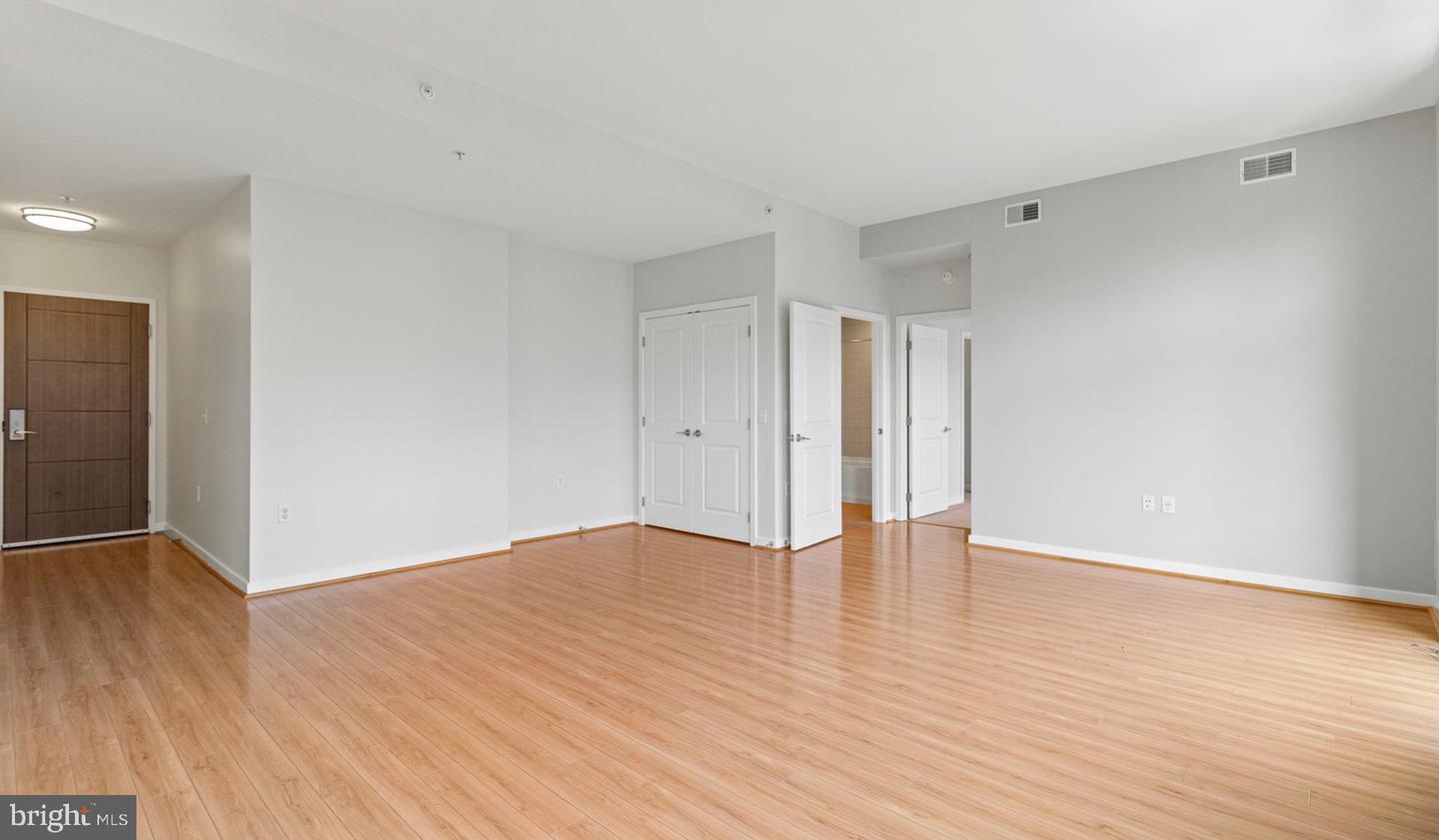 8300 Wisconsin Ave #3b-649 Property Photo 83