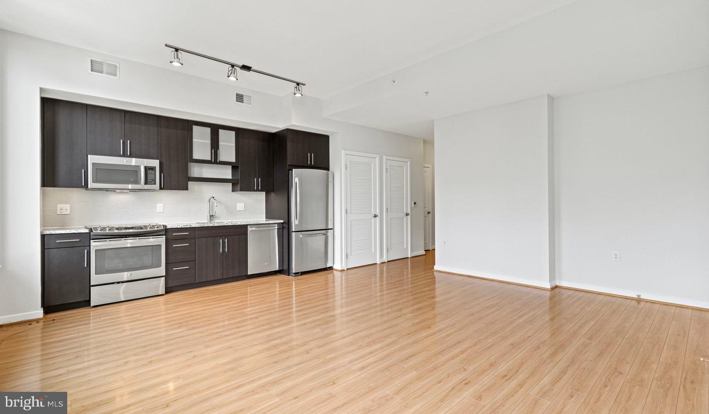 8300 Wisconsin Ave #3b-649 Property Photo 89