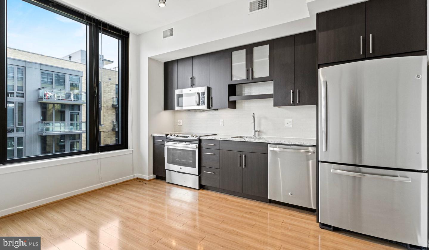 8300 Wisconsin Ave #3b-649 Property Photo 92