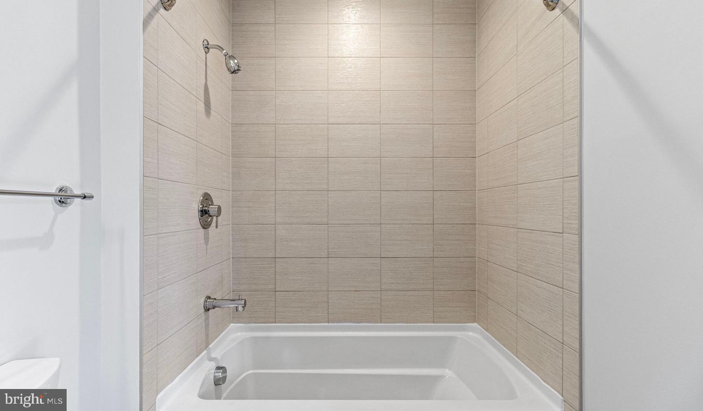 8300 Wisconsin Ave #3b-649 Property Photo 97