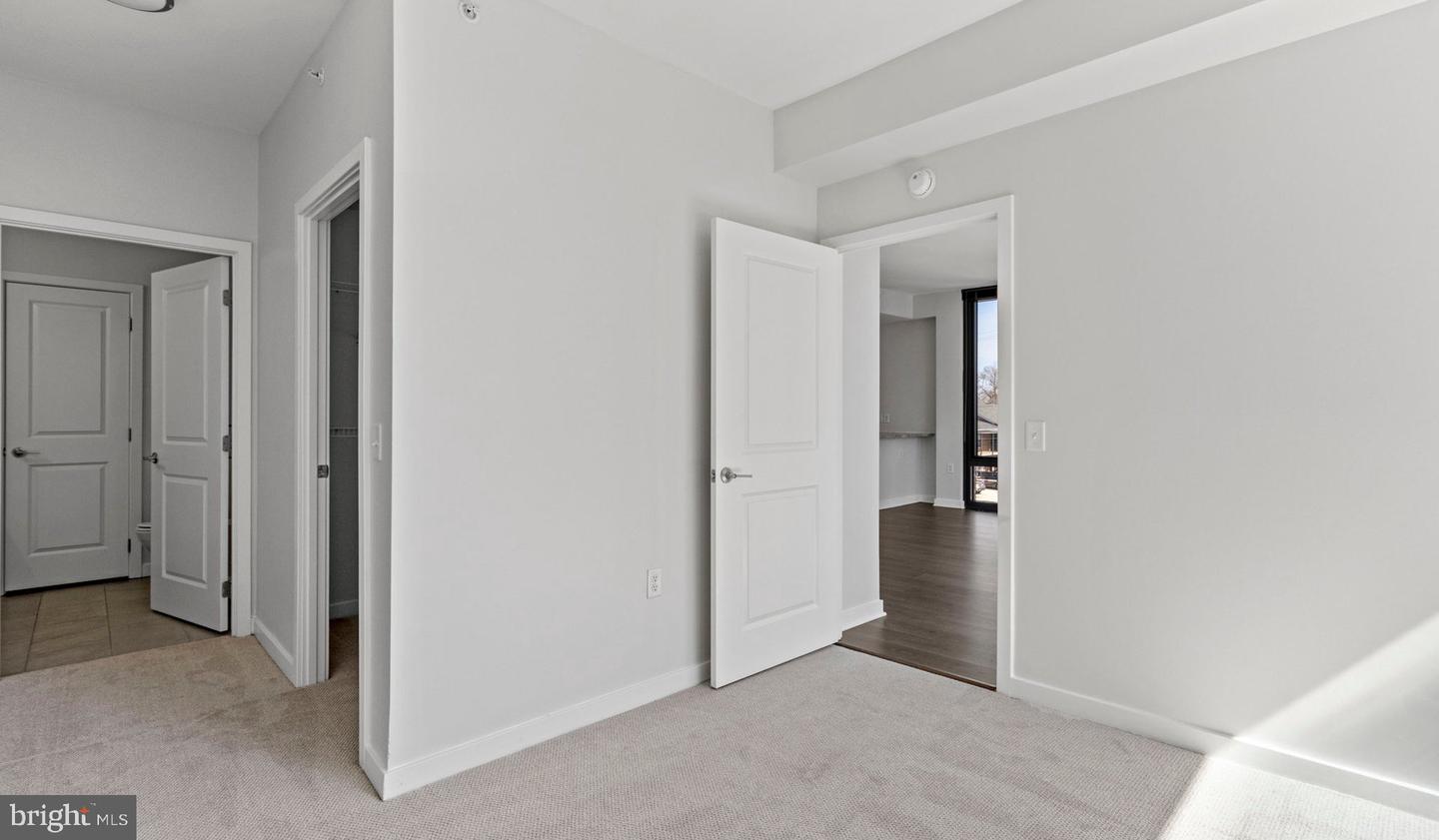 8300 Wisconsin Ave #3b-649 Property Photo 115