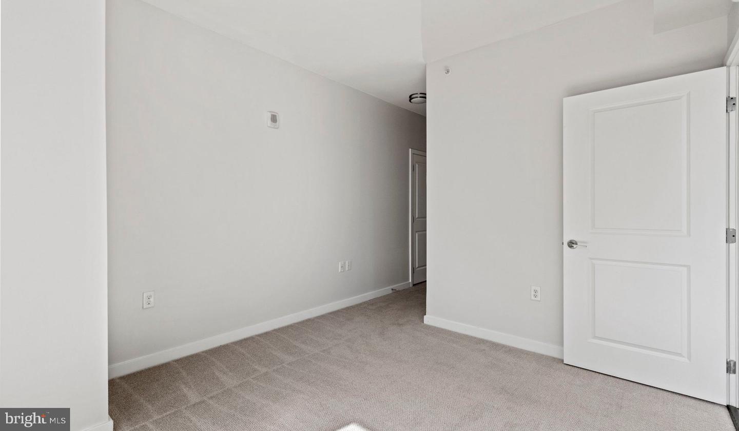 8300 Wisconsin Ave #3b-649 Property Photo 116