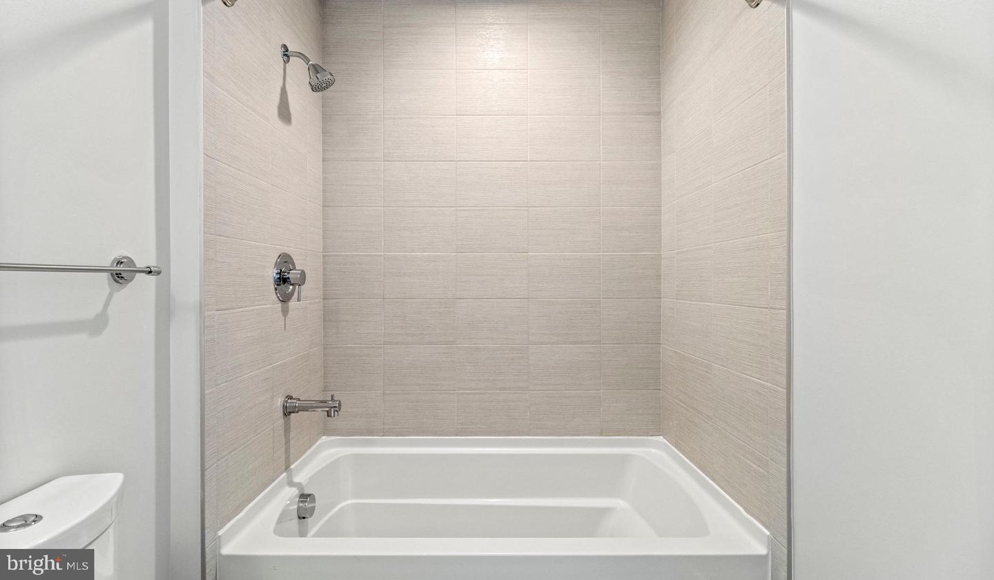 8300 Wisconsin Ave #3b-649 Property Photo 118