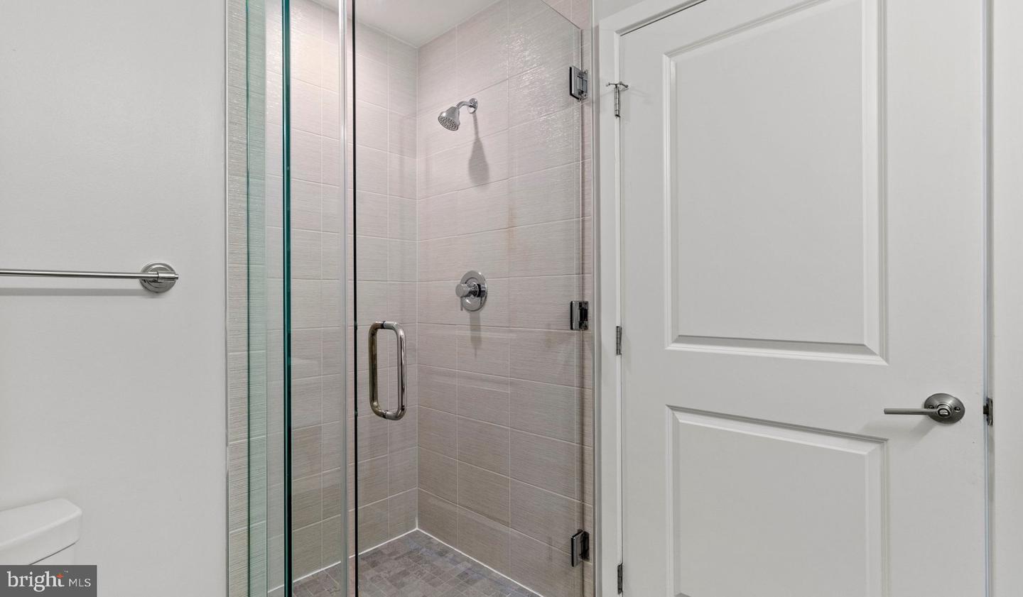 8300 Wisconsin Ave #3b-649 Property Photo 120