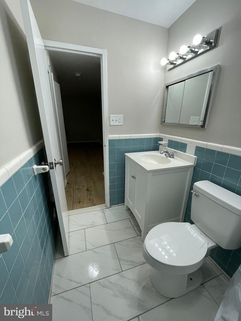 8601 Manchester Rd #217 Property Photo 6