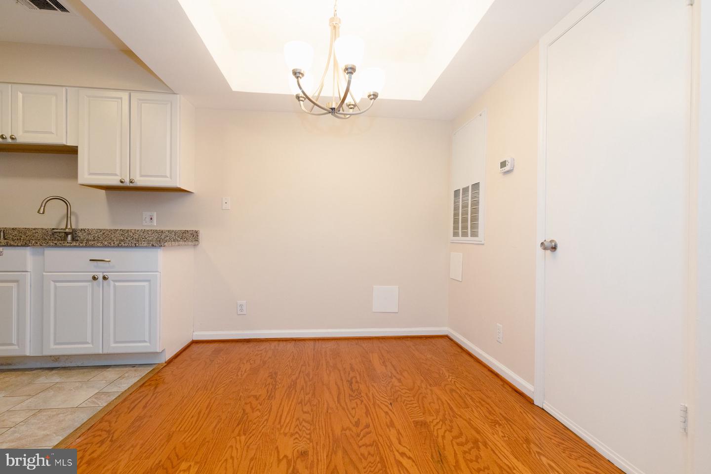 10823 Hampton Mill Terrace #140 Property Photo 9