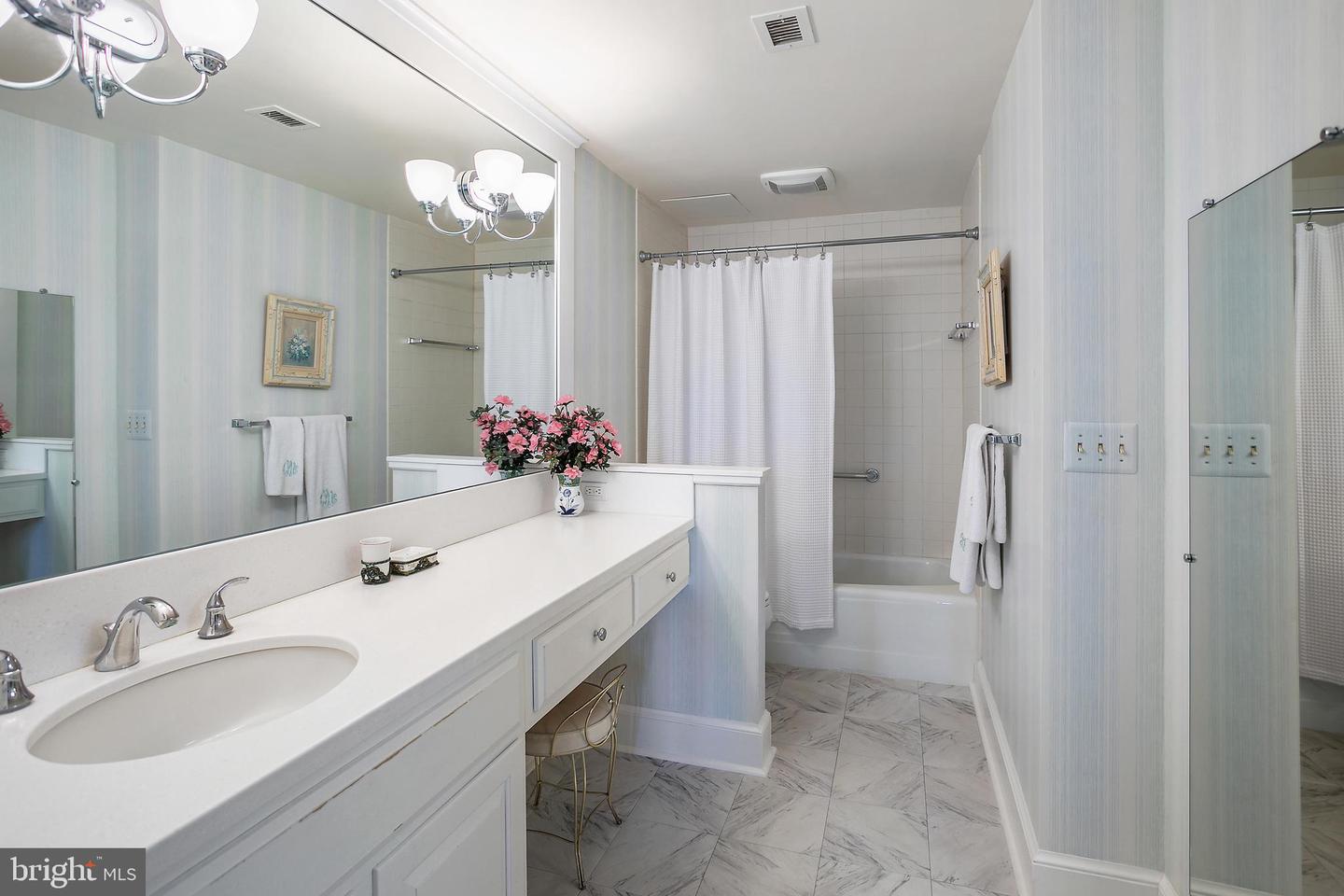 8101 Connecticut Ave #c501 Property Photo 34