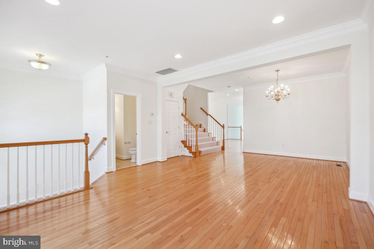 1639 Piccard Dr Property Photo 3