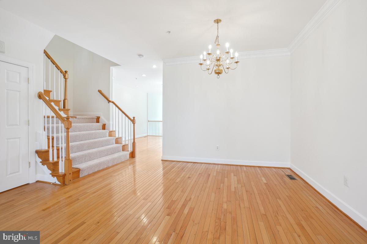 1639 Piccard Dr Property Photo 6