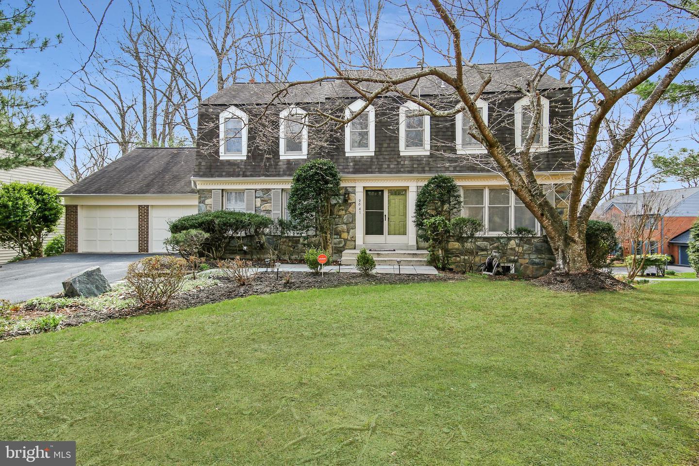 9641 Reach Rd Property Photo