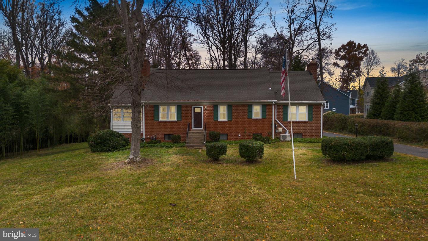 4201 Briars Rd Property Photo 2