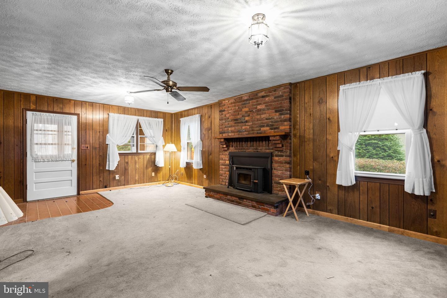4201 Briars Rd Property Photo 12