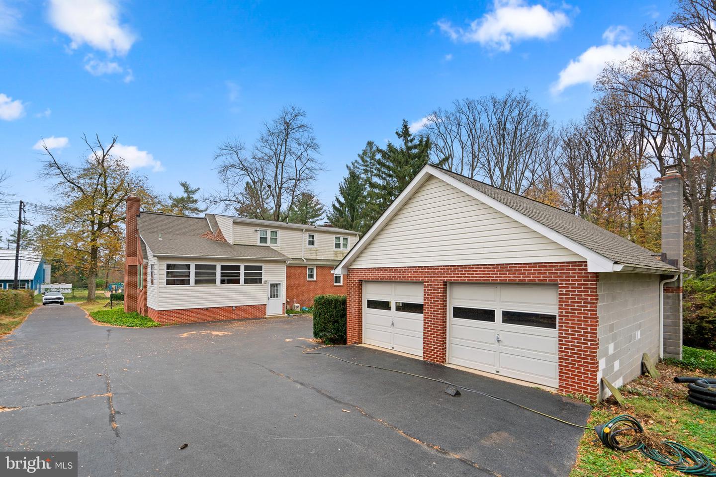 4201 Briars Rd Property Photo 43