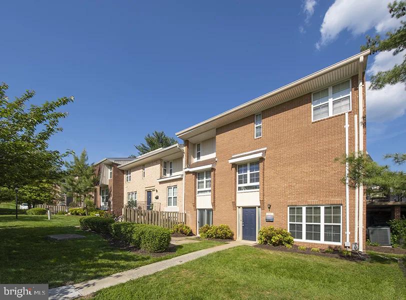 1699 Yale Pl #3br-384 Property Photo 19