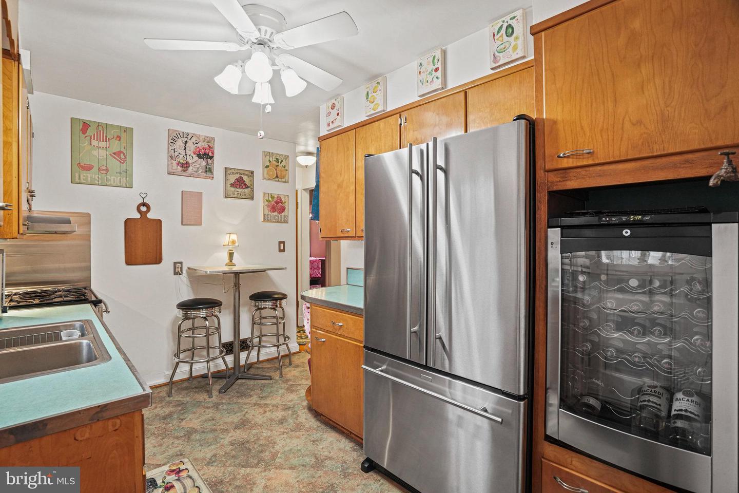 10501 Glenhaven Dr Property Photo 8