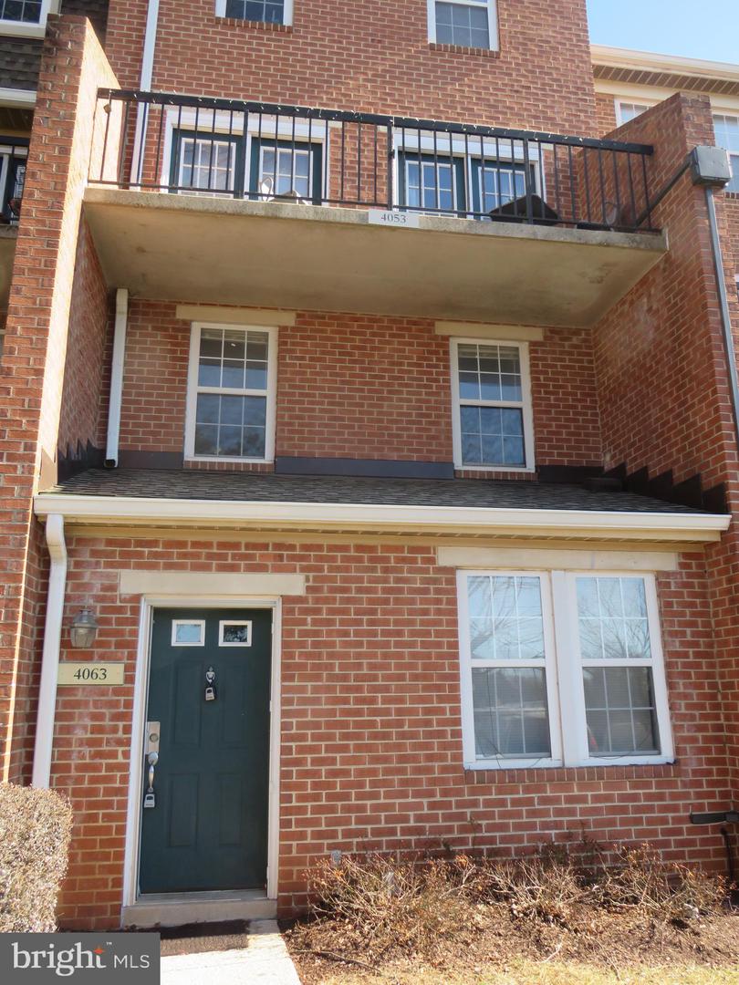 4063 Chesterwood Dr #4063 Property Photo 8