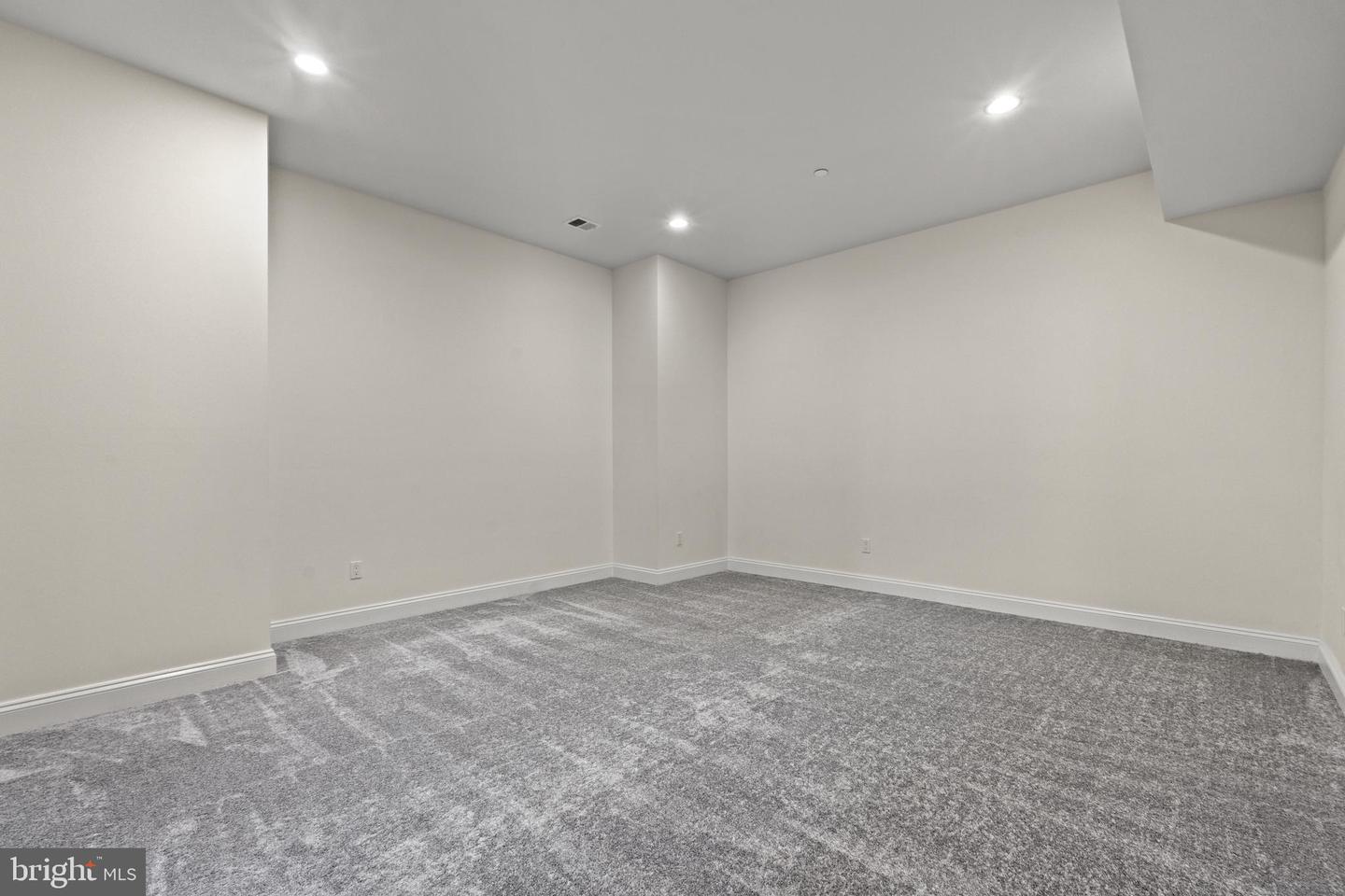 6616 Lybrook Ct Property Photo 69