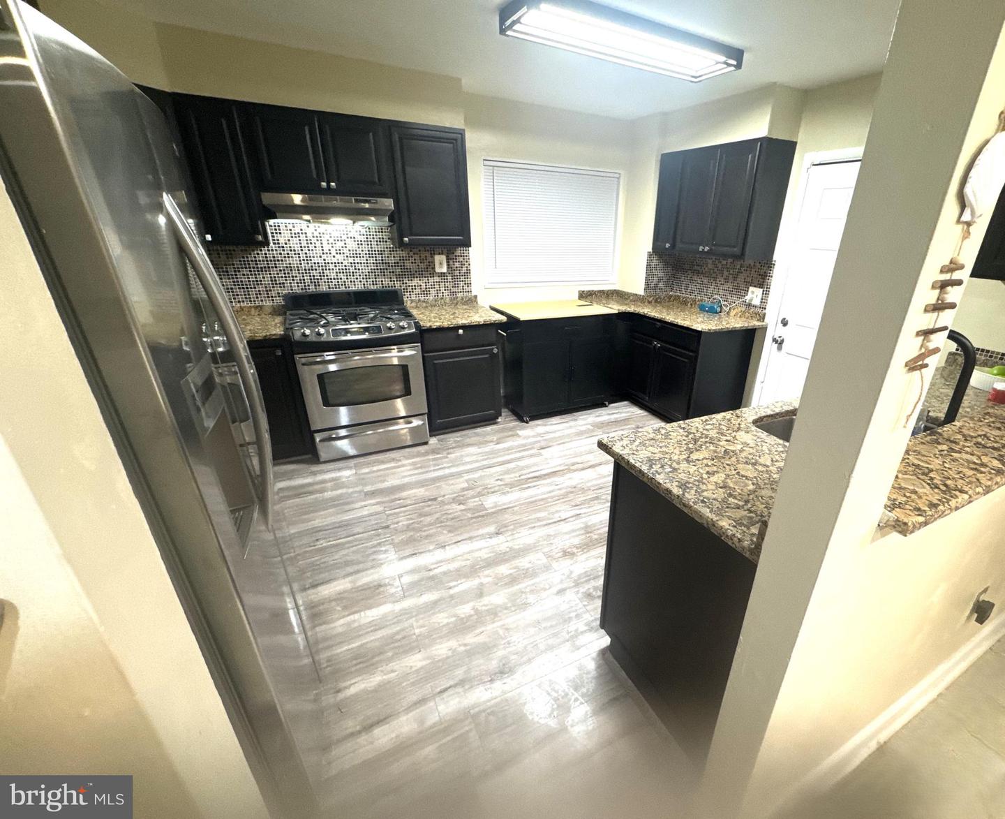 11321 College View Dr Property Photo 8
