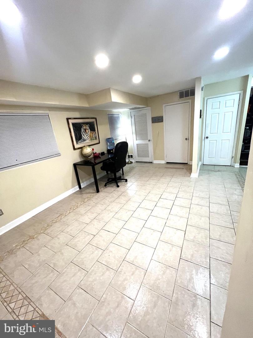11321 College View Dr Property Photo 14