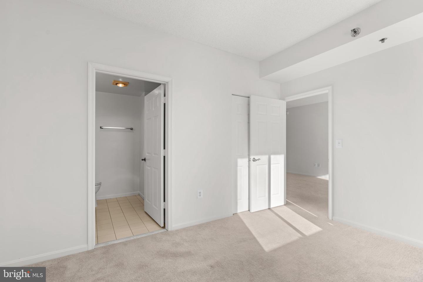 3005 S Leisure World Blvd #322 Property Photo 23