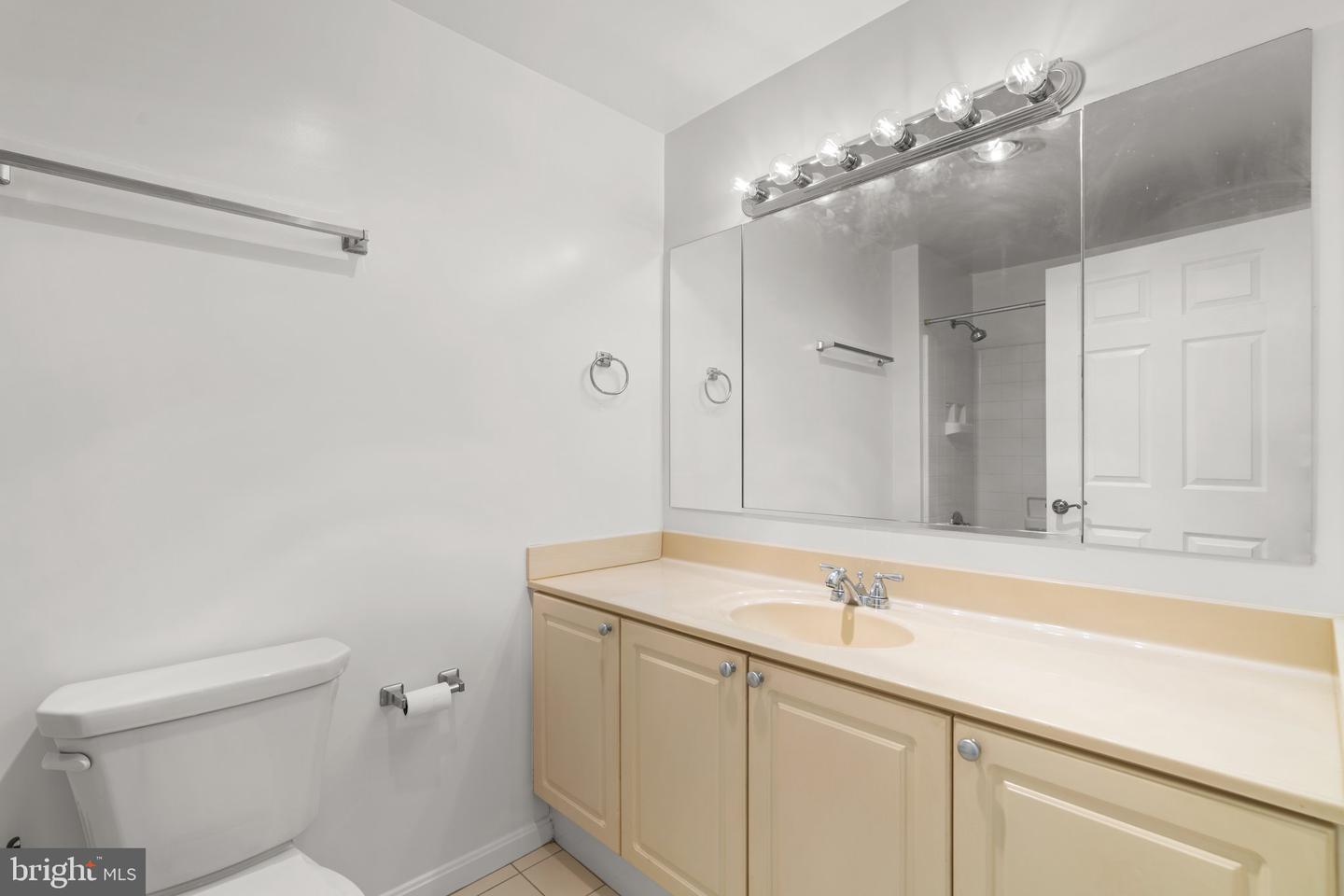 3005 S Leisure World Blvd #322 Property Photo 31