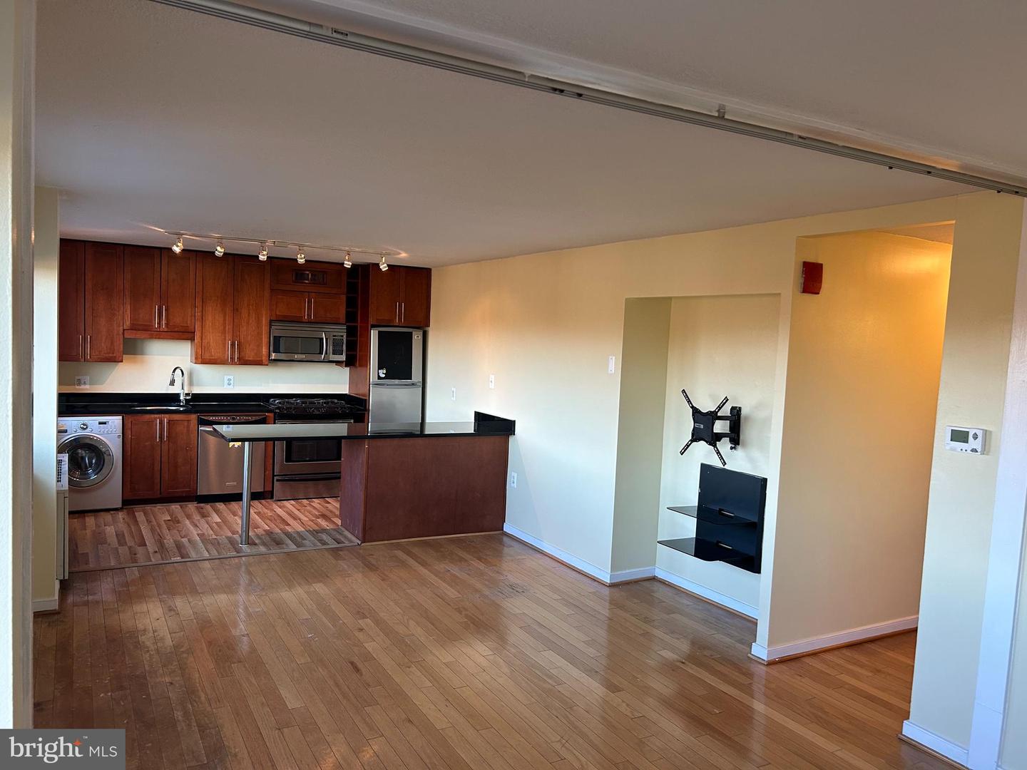 7333 New Hampshire Ave #1107-n Property Photo