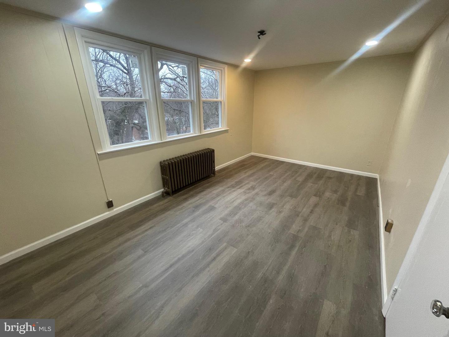 611 Sligo Ave Property Photo 9