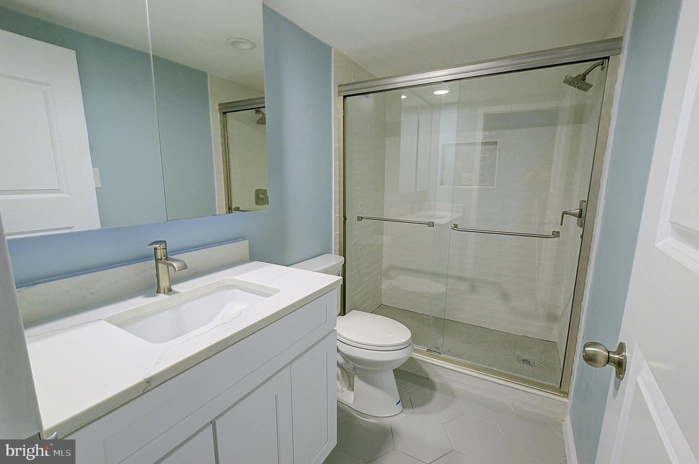 5225 Pooks Hill Rd #1227s Property Photo 7