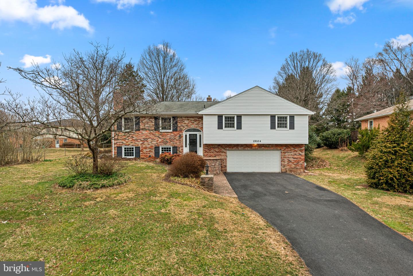 19104 Willow Grove Rd Property Photo